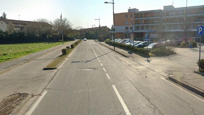 Ruba al supermercato e aggredisce una guardia giurata