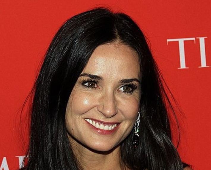Demi Moore nel cast del film "Songbird" sulla pandemia