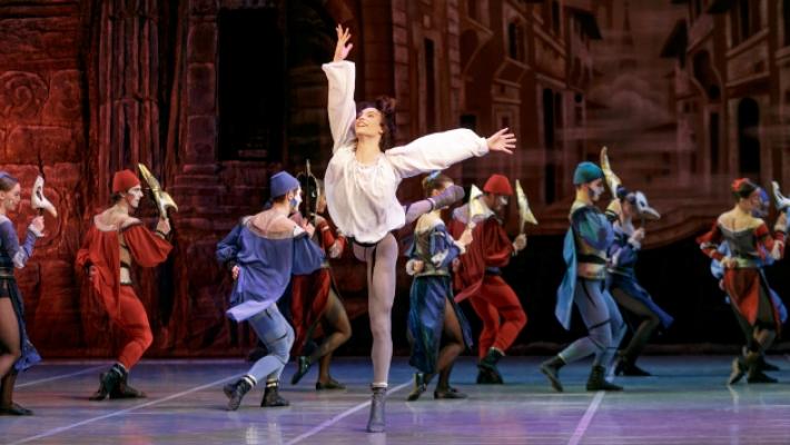  Marcello Pelizzoni, ballerino in Russia: &laquo;Non me ne vado&raquo;