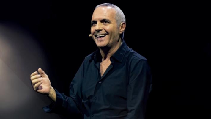 Panariello al Regio: &laquo;Da milanista saluto Stefano Pioli&raquo;