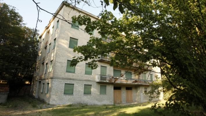 Ex Terme di Salso, all'asta Casa del bambino e hotel Porro