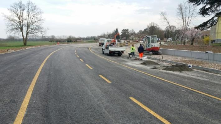 Tangenziale di Fidenza: si procede con l'asfaltatura