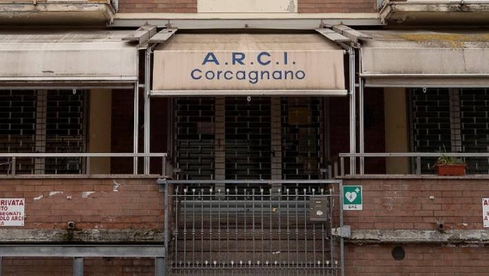 Chiude il circolo: al suo posto le pompe funebri