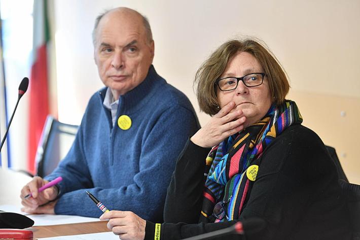 I genitori di Regeni: "Richiamare l'ambasciatore al Cairo"