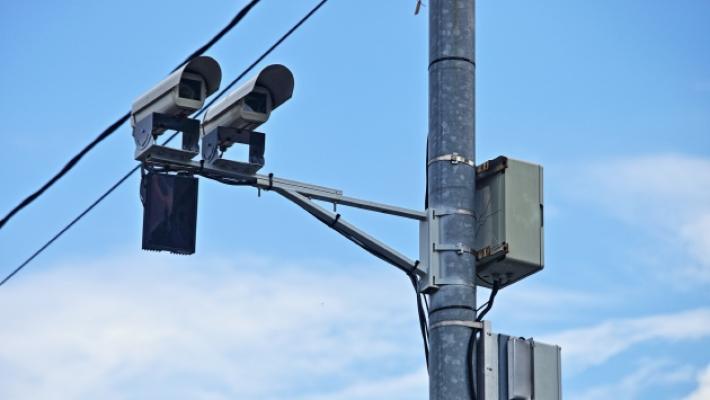 Nonna &laquo;pirata&raquo; centra un'auto e scappa: rintracciata a Parma