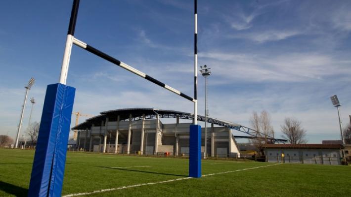 Malore sul campo da rugby di Colorno: salvato dall'avversario con il defibrillatore