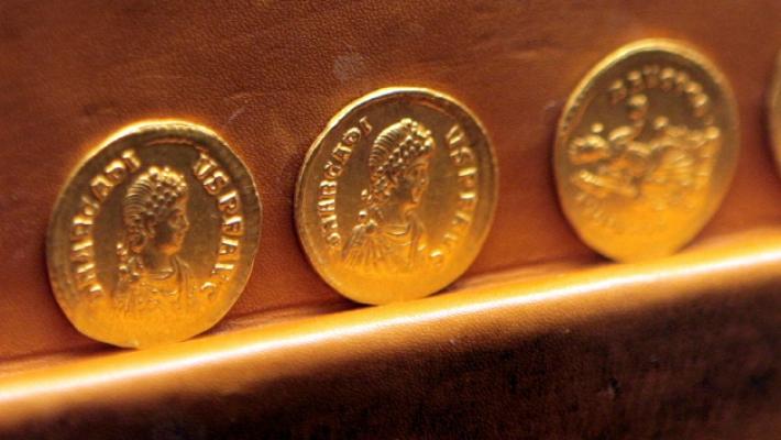 Le monete rubate 14 anni fa tornano a casa: il giudice d&agrave; il via libera alla confisca