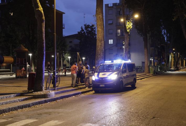 Bimbo investito, la rabbia della gente