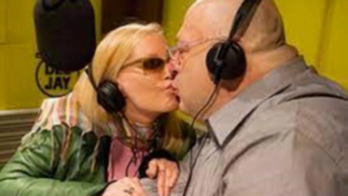 Il ritorno di Coruzzi: &laquo;Buon compleanno amica Patty&raquo;