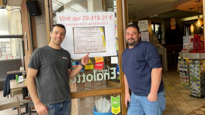 Bardi, centra un 5 al Superenalotto e si porta a casa oltre 29mila euro