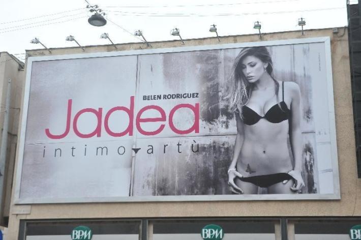 Le sexy news della settimana: da Belen ai monaci