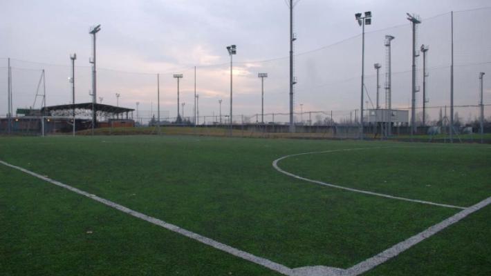 Espulsioni in campo: scoppia la furia in tribuna