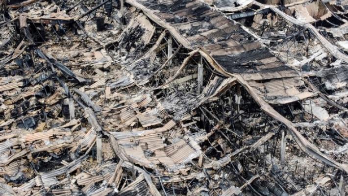 Il rogo di via Emilio Lepido: &laquo;Sono stati i miei figli&raquo;