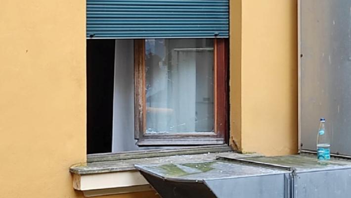 L'hotel Valentini preso d'assalto