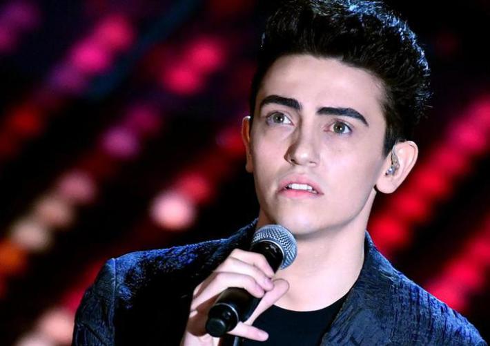 Incidente e "omicidio stradale", il cantante  Michele Bravi patteggia 18 mesi 