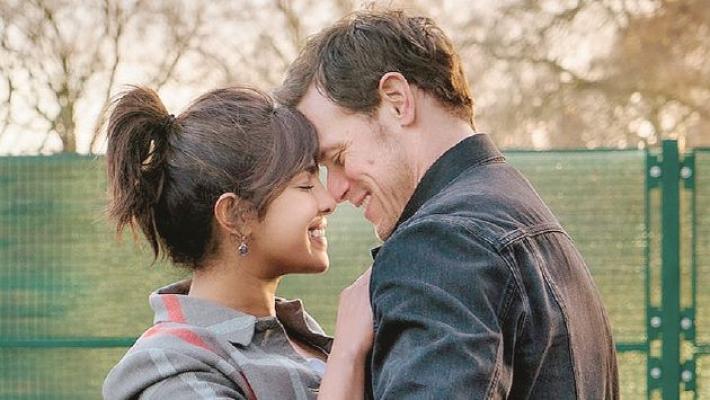 Love again: debole e scontato