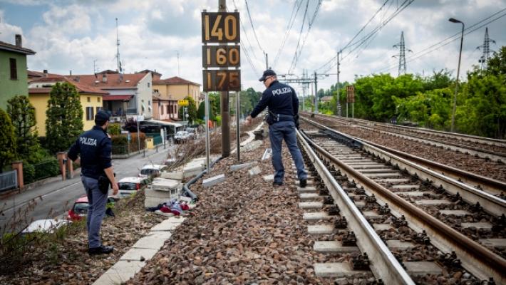 La donna travolta dal treno: &egrave; ancora gravissima in Rianimazione