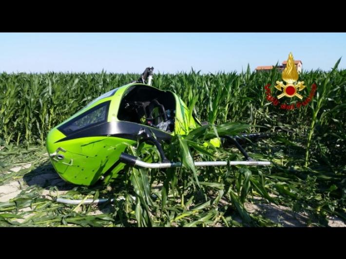 Un elicottero precipita nei pressi del Tevere 