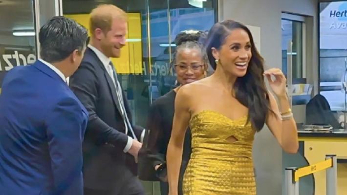 Harry e Meghan se la tirano... con il braccino tirato