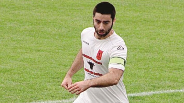 Tutta la squadra a casa del suo capitano