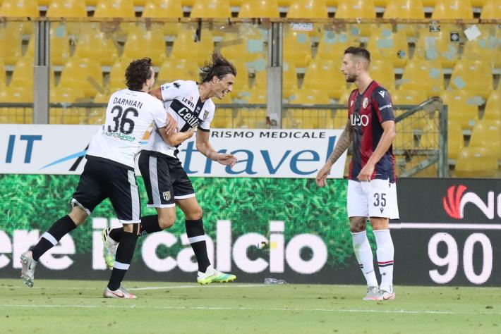 Gagliolo suda la maglia, Scozzarella travolto