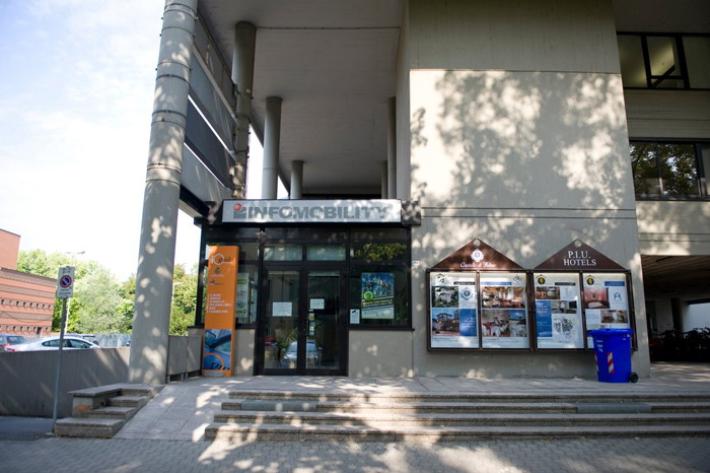 Permessi AAA &ndash; ripristinato il sistema di emissione e rinnovo agli sportelli