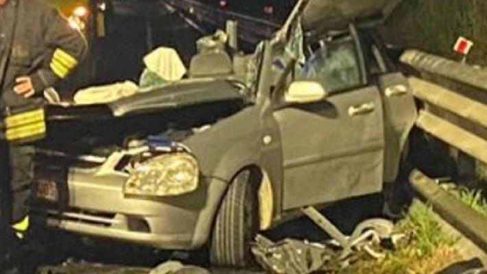 Schianto di Fontevivo: l'autista del furgone &egrave; scappato a piedi