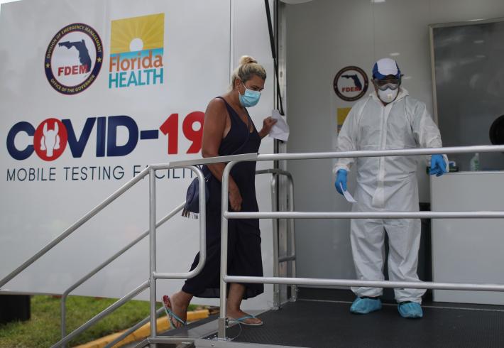 Emergenza Covid, a Miami Beach scatta il coprifuoco. Nuovo record in Usa: 77.368 casi in 24 ore