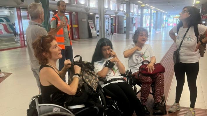 L'odissea in treno di sei atlete disabili