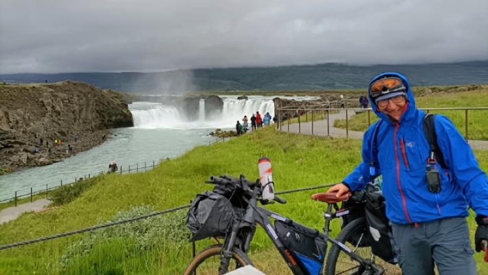 Paolo Pattoneri &laquo;conquista&raquo; in bici l'Islanda