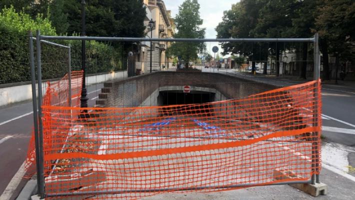 Un'altra auto ripulita