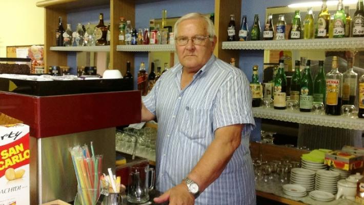 Ozzano d&agrave; l'addio a Gino Varoli