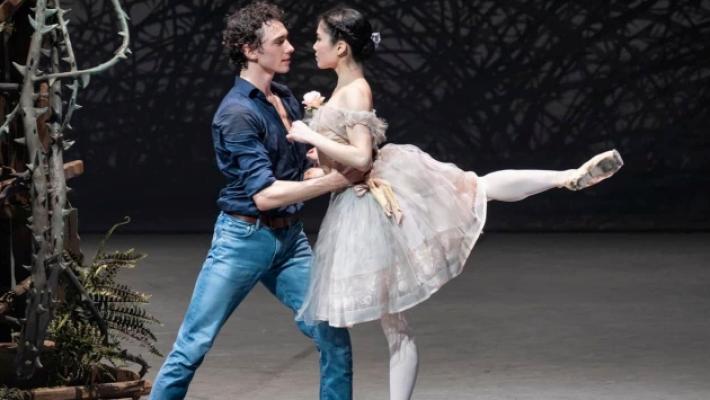 Frola, primo ballerino all'Hamburg Ballet