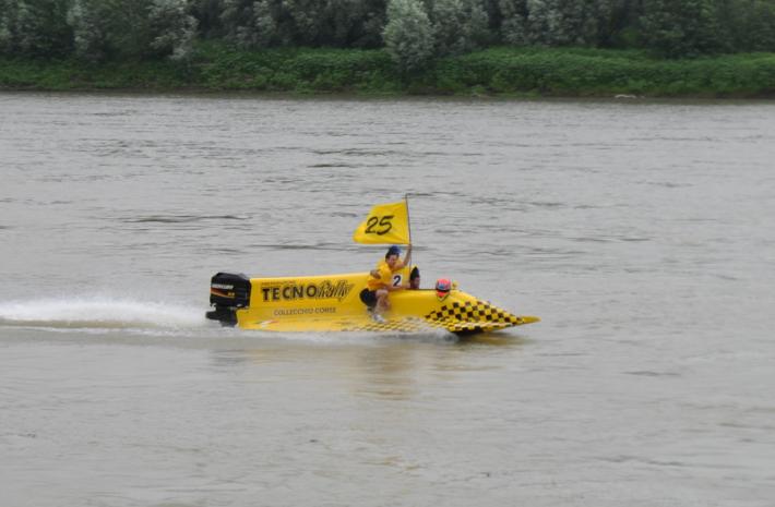 Colorno, furti di motori nautici sul Po