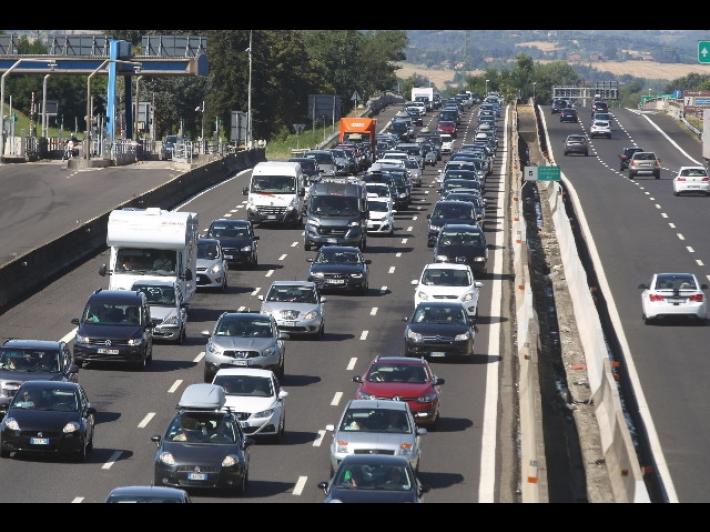 Esodo estivo: i prossimi weekend da bollino rosso, nero l'8 agosto