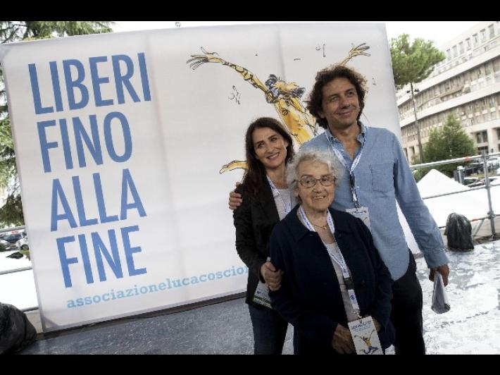 Eutanasia: Welby e Cappato assolti per la morte Trentini