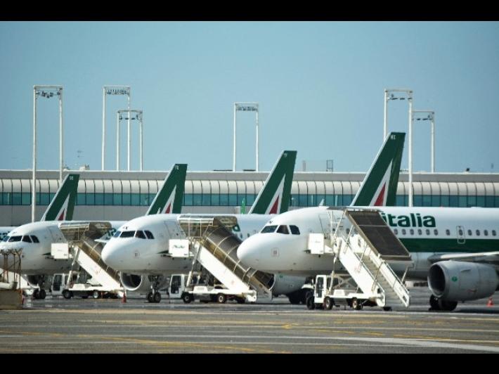 Alitalia: da settembre pi&ugrave; voli verso l'estero, torna l'Argentina