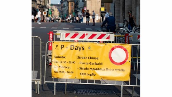 Tornano i P-Days nel weekend: ma lo stop alle auto riaccende le polemiche