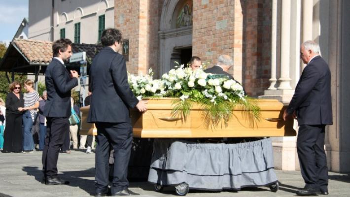 A Bardi l'addio a Eleonora e Bernard: &laquo;Uniti anche nella morte&raquo;