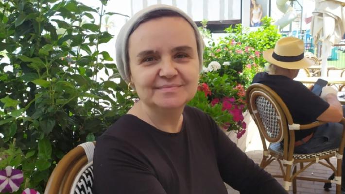 Parmigiana in Israele: &laquo;Sento i caccia sopra la testa, ma resto nella mia nuova patria&raquo;