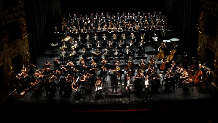 Covid, licenziato il flautista &laquo;dissidente&raquo;