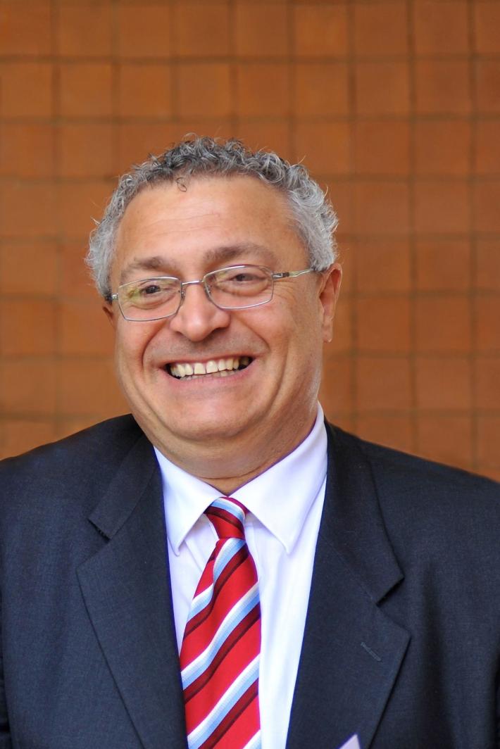 Va in pensione l'uomo che dava i nomi alle strade