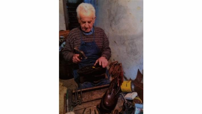 L'ultimo ciabattino di Tarsogno ha compiuto 90 anni