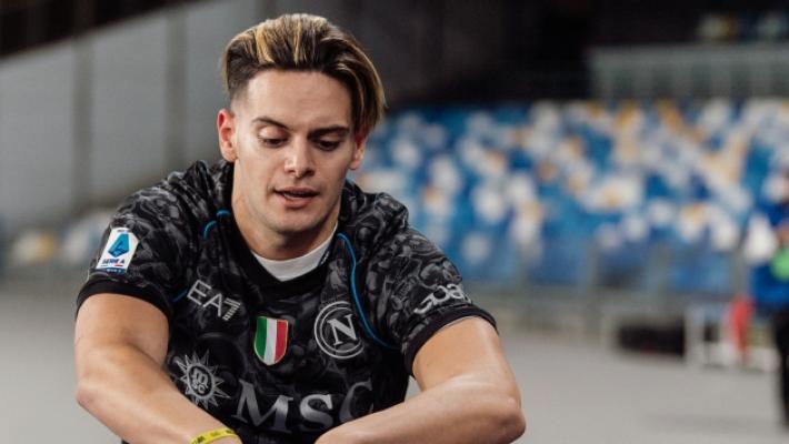 Replica porta la &laquo;sua&raquo; musica da Collecchio al Maradona