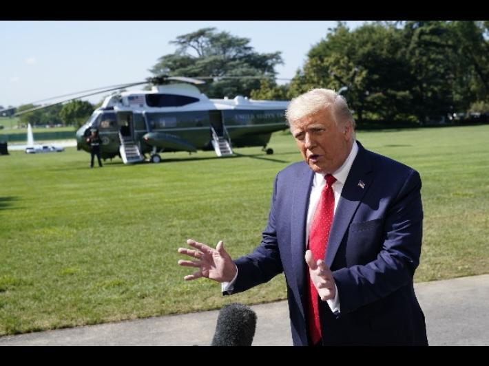 L'Air Force One quasi colpito  da un drone