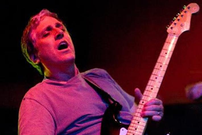 Morto Jack Sherman, fu anche chitarrista dei Red Hot Chili Peppers