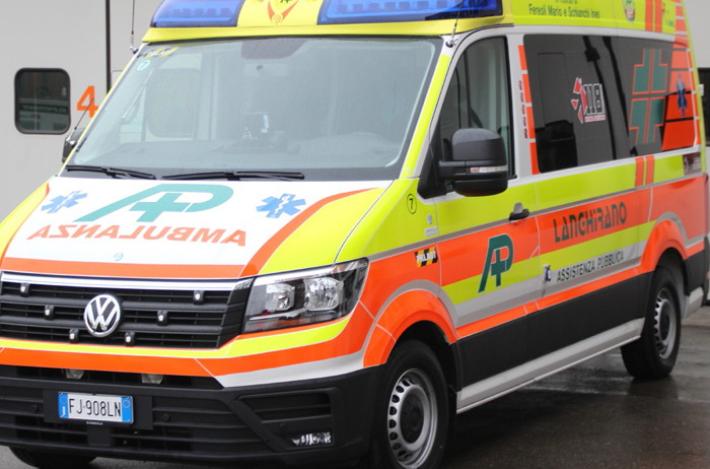 Santa Maria del Piano, auto investe ciclista: &egrave; grave