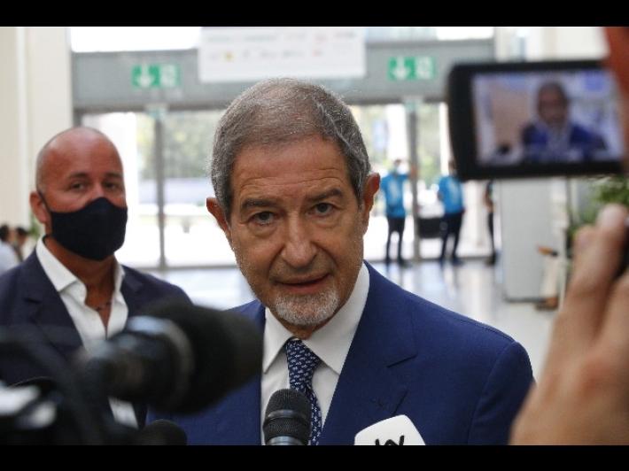 Migranti, il Tar sospende l'ordinanza di Musumeci