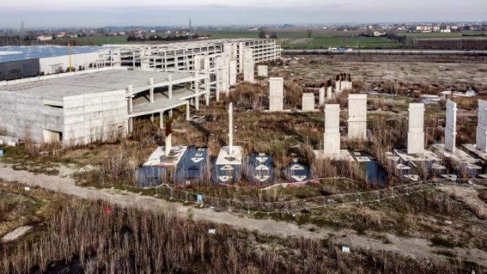 Caso mall: si va verso una richiesta di risarcimento di 100 milioni