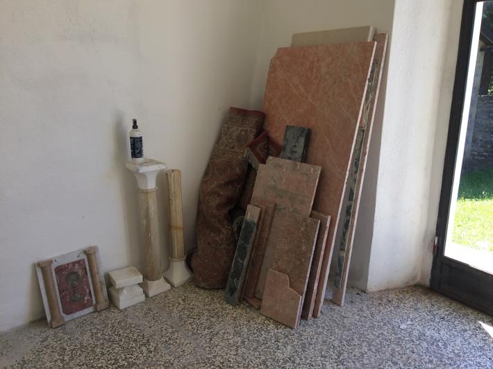 Cimitero di Rusino, il magazzino nella cappella